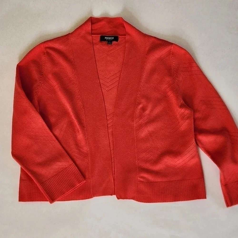 || PREMISE STUDIO || coral cardigan